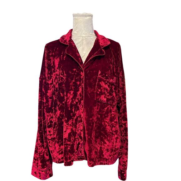 Lord & Taylor Tops - Lord & Taylor Red Crushed Velvet Top XL